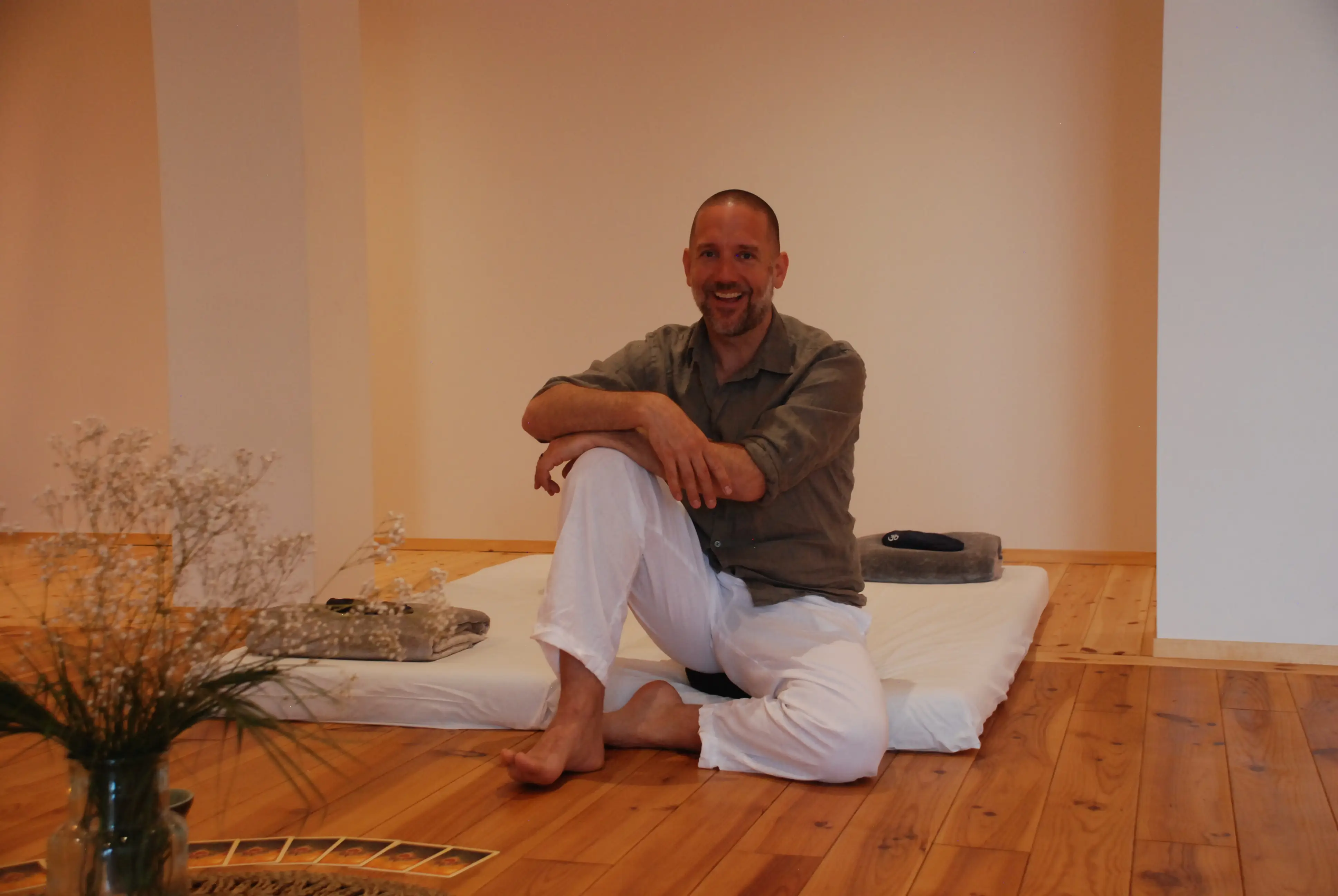 Johannes in the temple space during a session